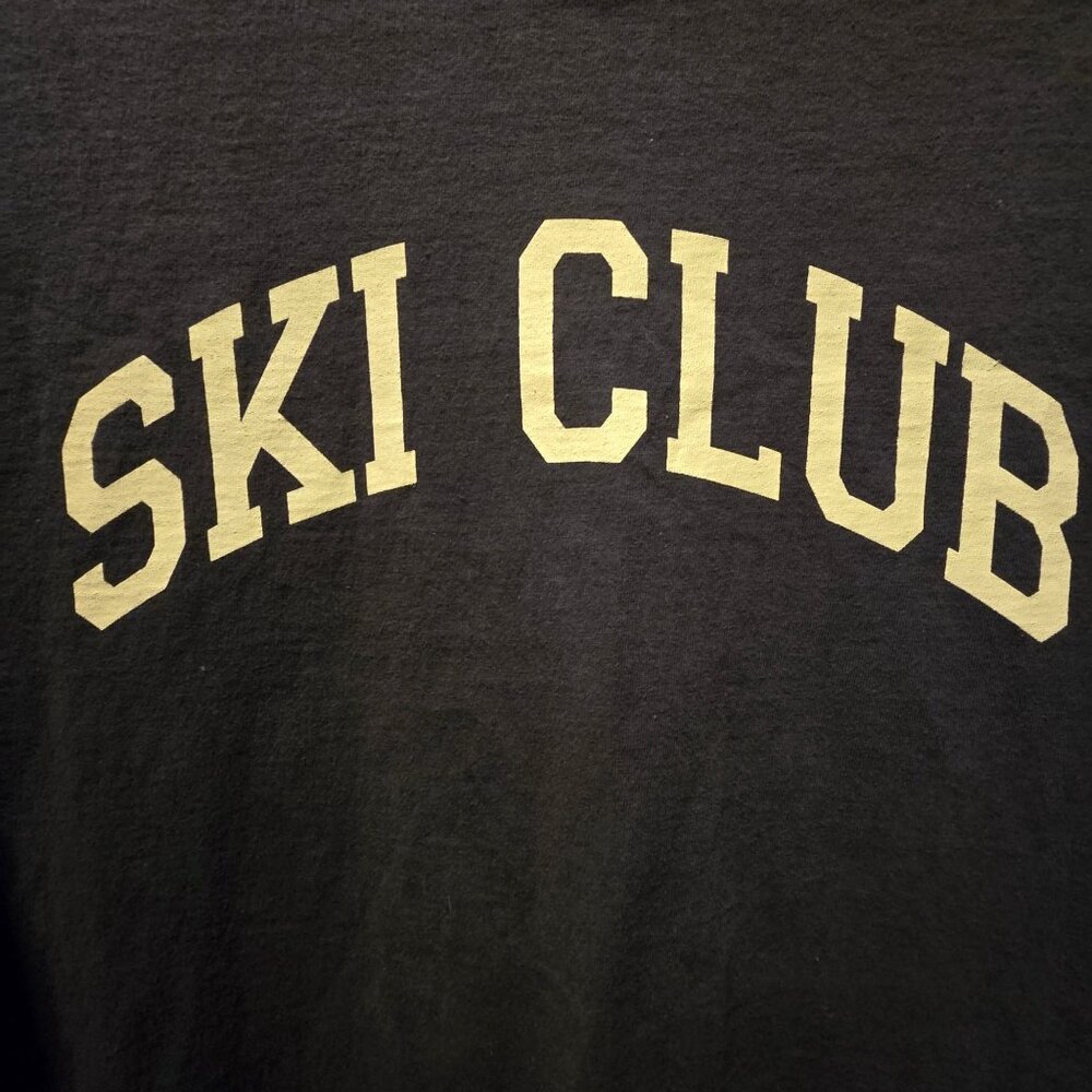 Ski Club Graphic Mens T-Shirt Charcoal Gray Lakeside Lifestyle Cotton Crewneck, - Picture 2 of 5